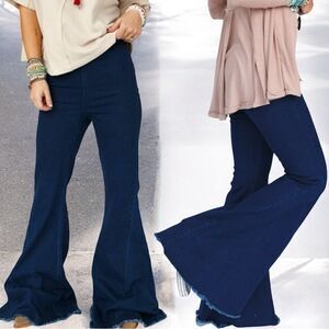 Dark Wash Pull-On Bell Bottom Flare Jeans | Stretch Boutique Denim | NWT